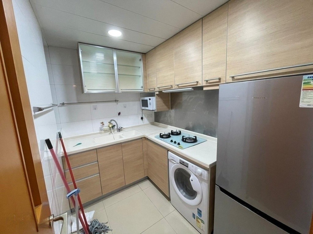 1bed &amp; 1bath in central - Sheung Wan/Central - Flat - Homates Hong Kong