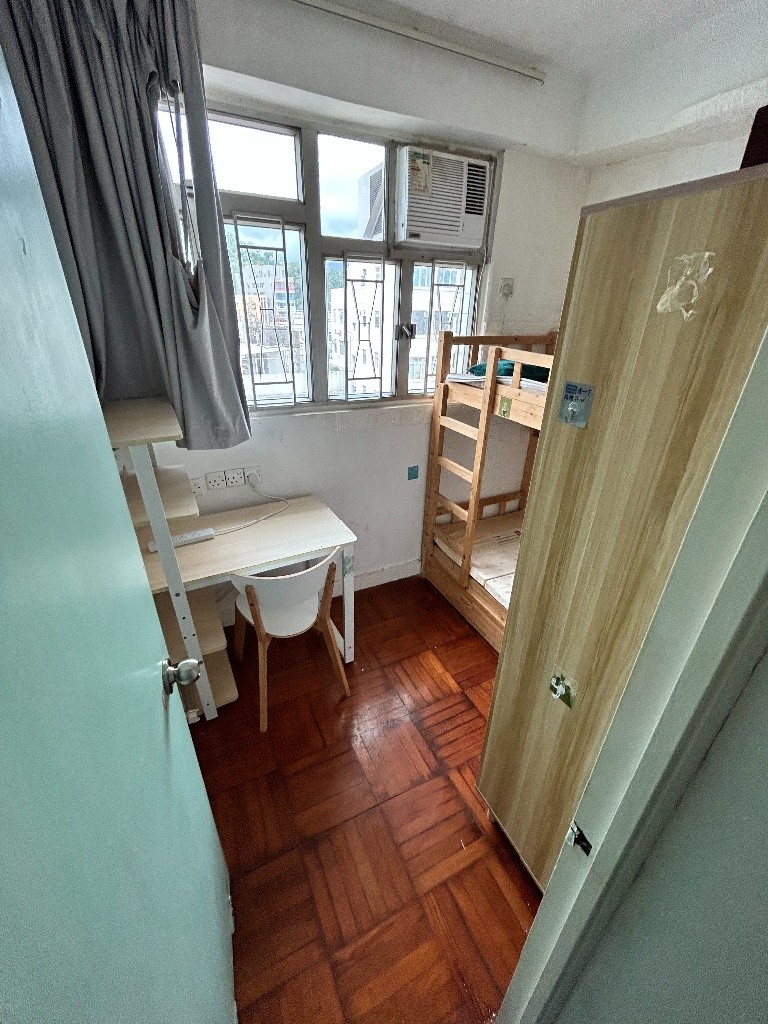 C01 Prince Edward Female Coliving   rm C - Cheung Sha Wan - Bedroom - Homates Hong Kong