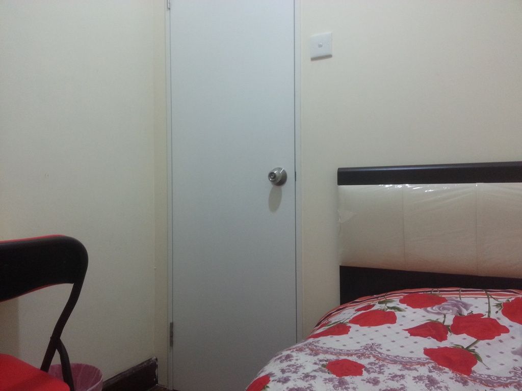 Live in CENTRAL , ,,,,, walk to Lan Kwai Fong !!! - Sheung Wan/Central - Bedroom - Homates Hong Kong