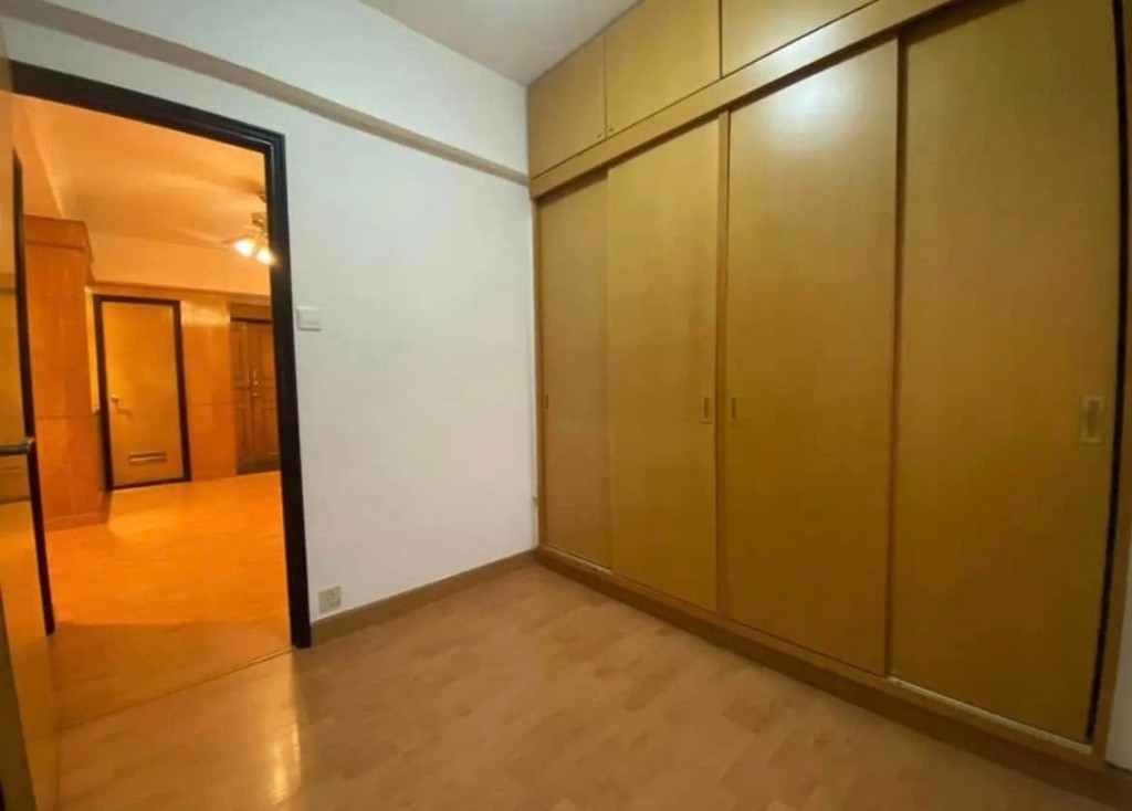 Female Flat share in Wanchai - No agency fee required.  - Wan Chai - Bedroom - Homates Hong Kong