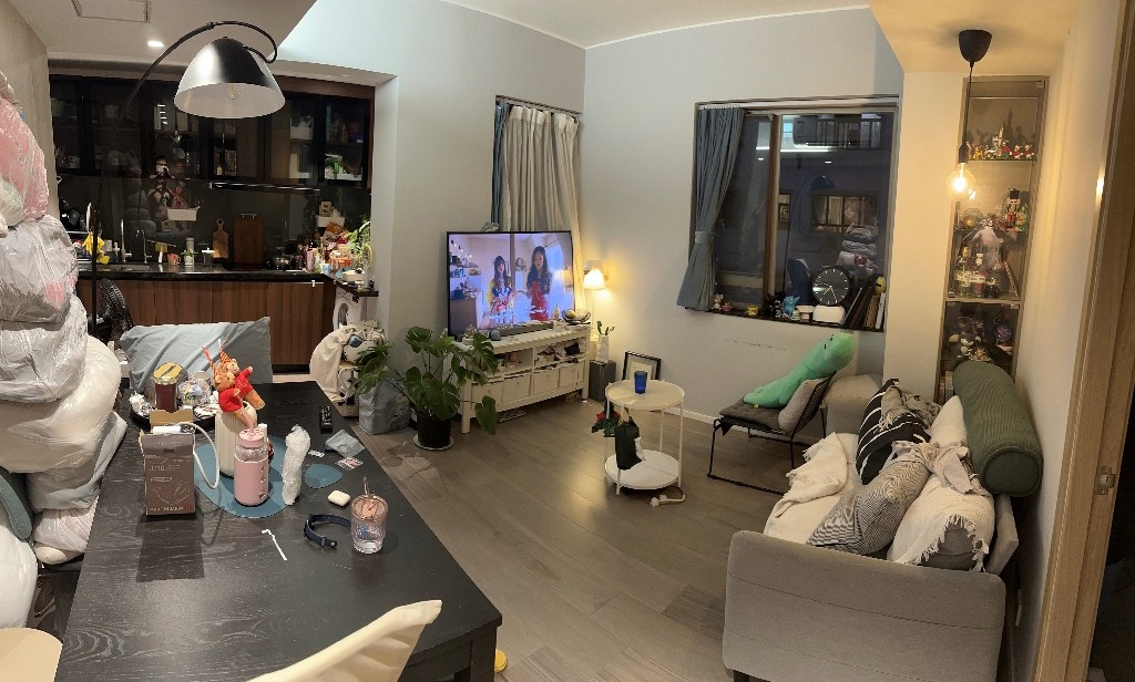 合租-銅鑼灣 華登大廈 2房 時尚坊上面 Donki 對面 靚裝有電梯 1分鐘到地鐵站 交通方便 水電平分 $10,250 -480 呎  Share Flat - Two bedroom Causeway Bay, Above Fashion Walk, Opposit to Donki, Convenient, one minute to MTR, Nice Decor. - 铜锣湾 - 房间 - Homates 香港