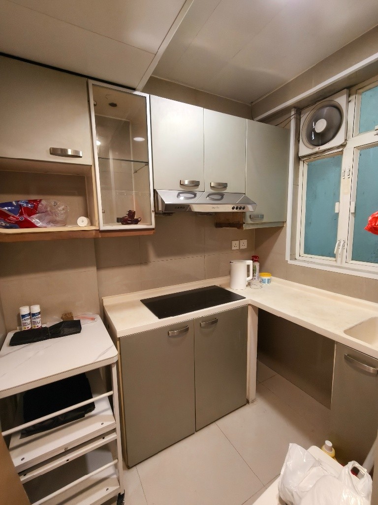 C039 Prince Edward Female Coliving near MTR - 太子 - 房間 (合租／分租) - Homates 香港