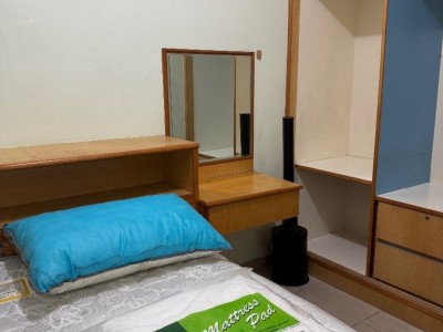 香港 -  - 242 CHOI HUNG ROAD