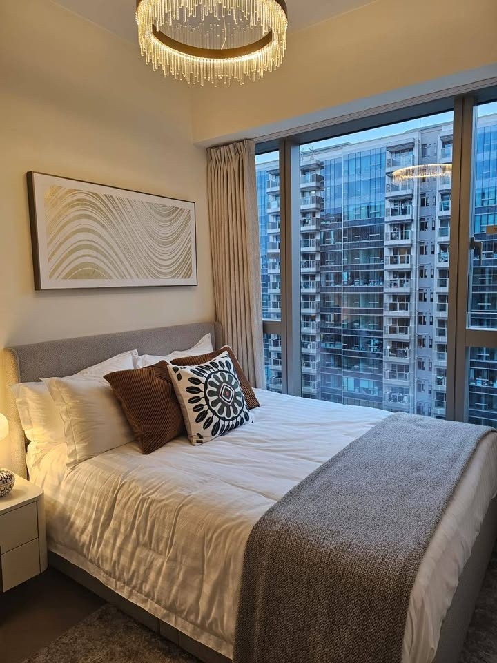 面積：約831呎｜兩房一廳  間隔實用，方正易擺  高層開揚景觀，採光極佳  全屋靚裝修，即搬即住  設冷氣、雪櫃、洗衣機等電器  🚆 交通便利：  直通錦上路站，15分鐘直達尖沙咀  鄰近元朗市中心，生活購物方便 - 元朗 - 住宅 (整間出租) - Homates 香港