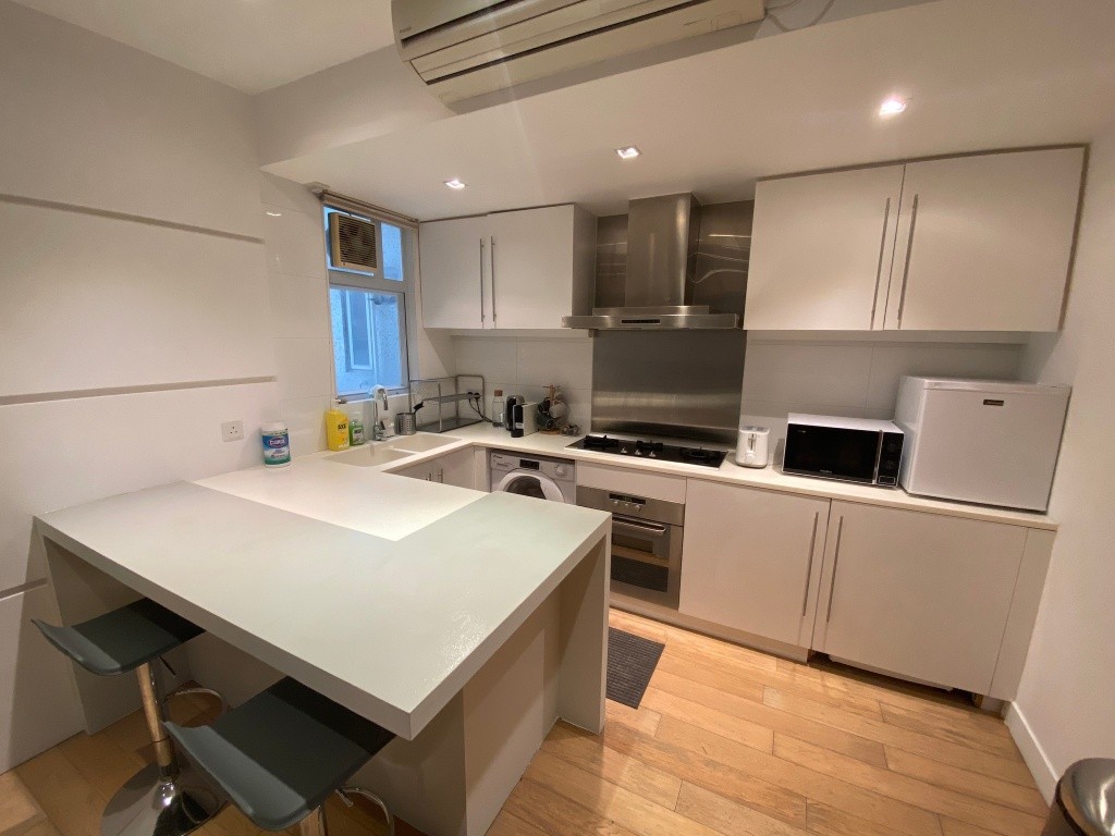 Fully furnished 1BR apartment in Caine Road (Mid-levels) in Caine building (22 Caine road) - 中半山/金鐘 - 住宅 (整間出租) - Homates 香港