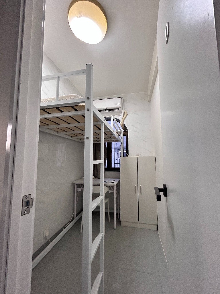 F017 Cheung Shue Tan Village  male room for rent  - 沙田/火炭 - 房間 (合租／分租) - Homates 香港