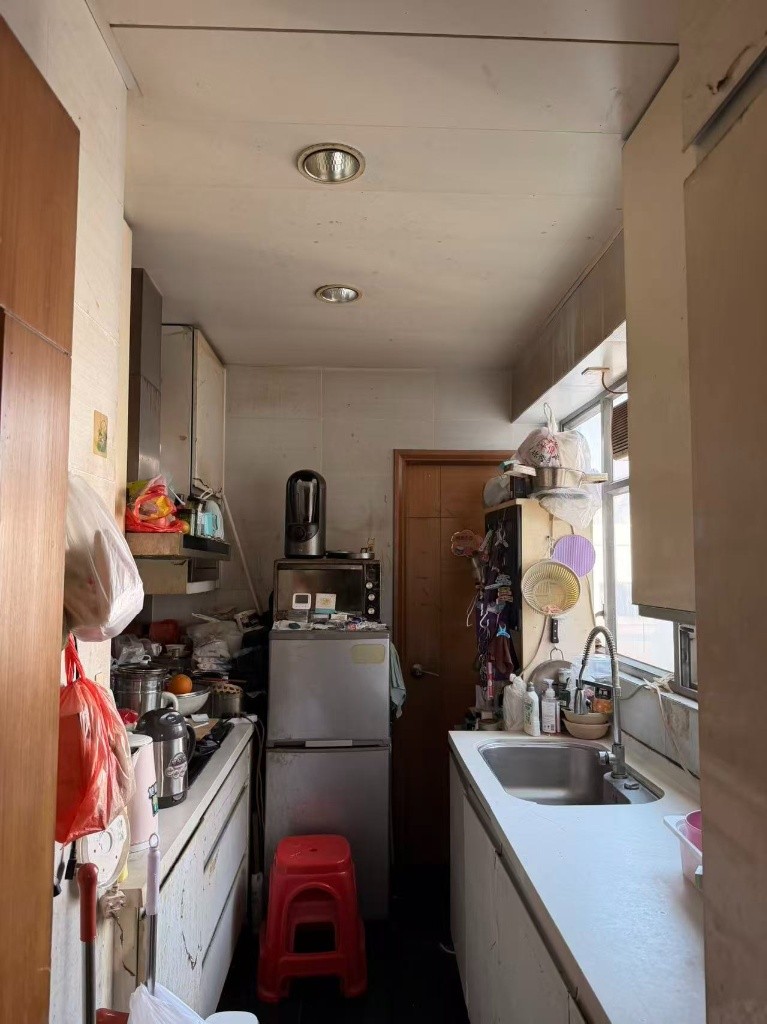 prince edward share unit kitchen  toilet share - 太子 - 房间 (合租／分租) - Homates 香港