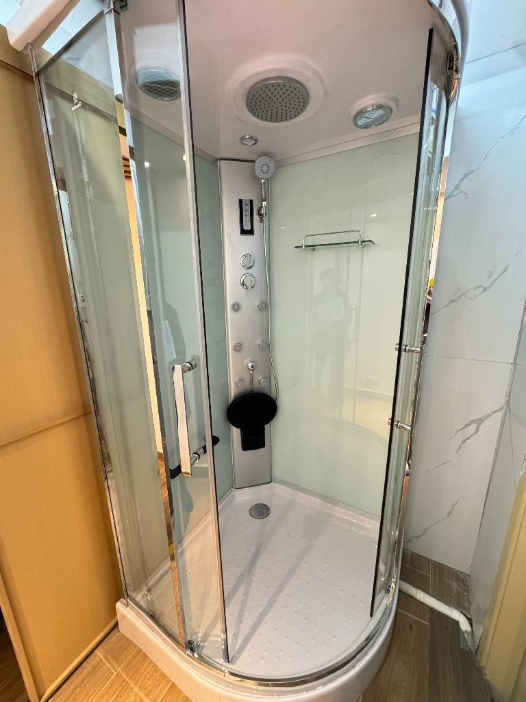 观塘港铁沿线好房，交通便利 - 观塘/秀茂坪 - 工厂大厦 - Homates 香港