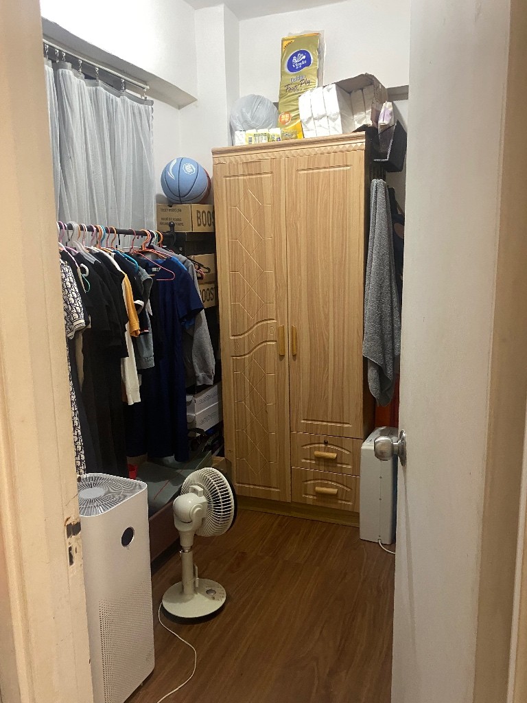 北角分租 要女室友or家庭室友 - 北角 - 房間 (合租／分租) - Homates 香港