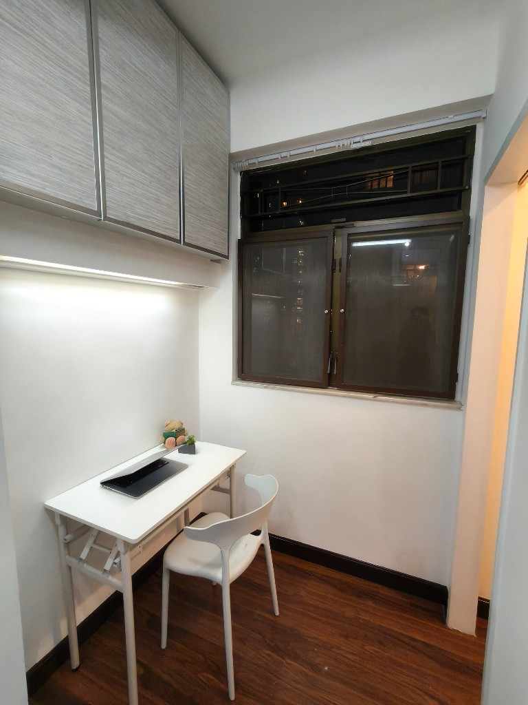 HKU Male students coliving room for rent. （）E004C） - 西半山 - 房間 (合租／分租) - Homates 香港