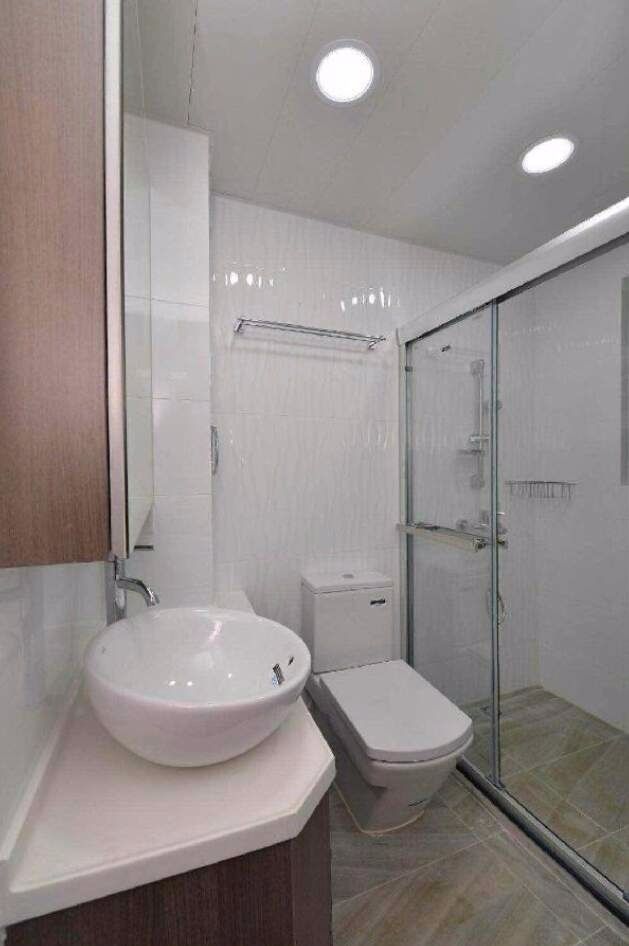 Cozy single room rent near CBD!!! - North Point - Bedroom - Homates Hong Kong