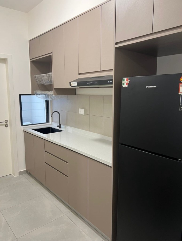 Middle room female unit  -  - Bedroom - Homates Malaysia