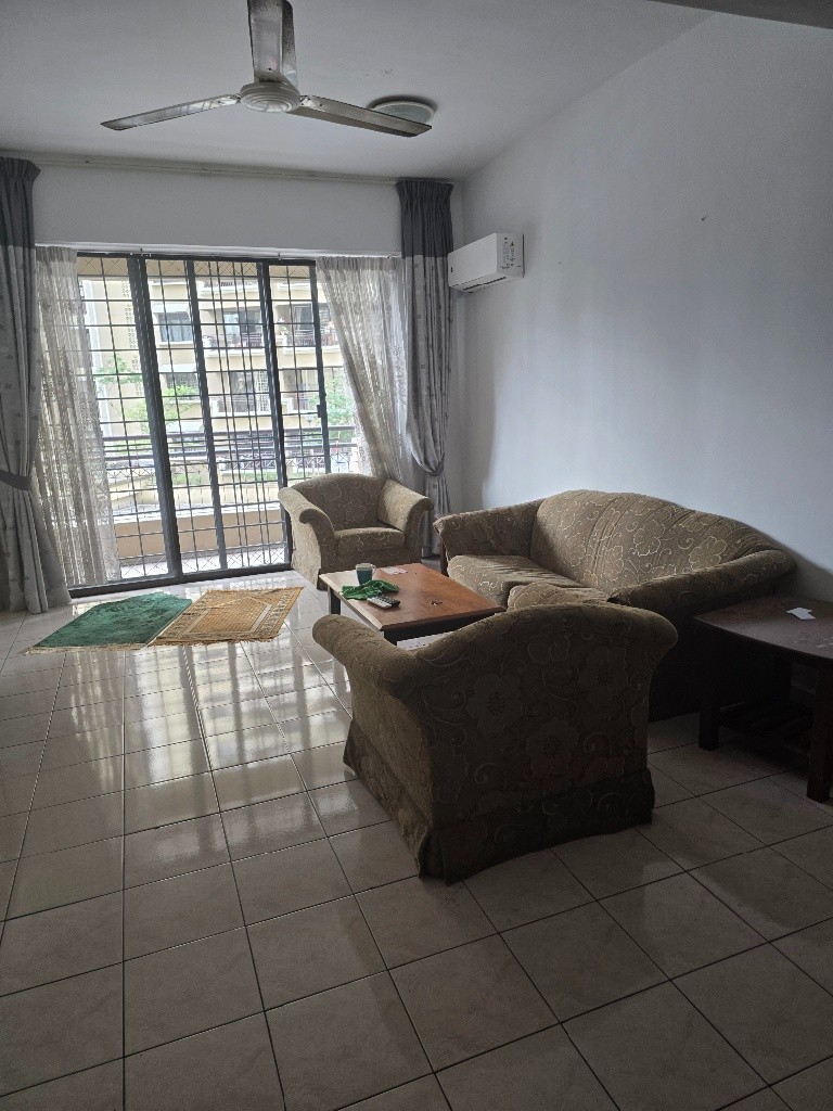Vista komanwel c room for rent student -  - Bedroom - Homates Malaysia