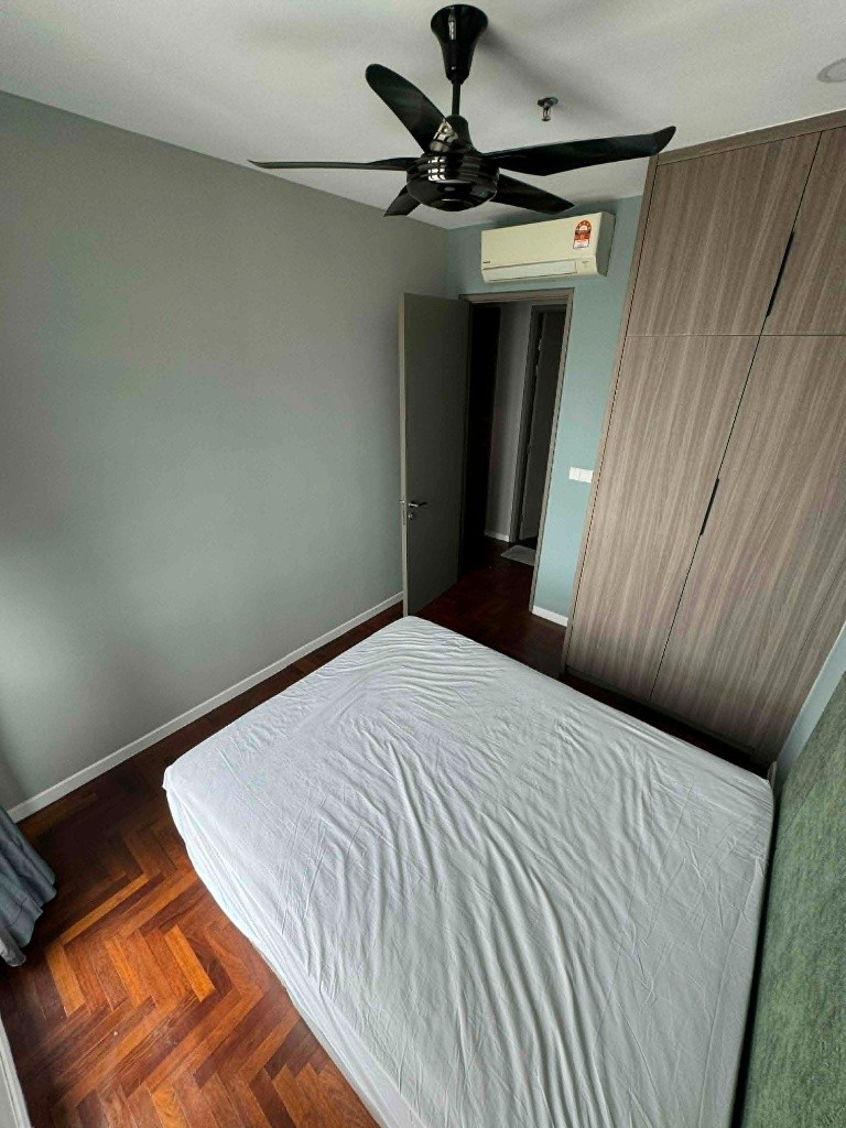 Middle Room for Rent — Fully Furnished 3R2B Condo (876 sq ft), Old Klang Road -  - Bedroom - Homates Malaysia
