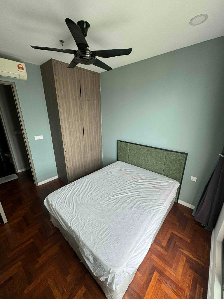 Middle Room for Rent — Fully Furnished 3R2B Condo (876 sq ft), Old Klang Road -  - Bedroom - Homates Malaysia