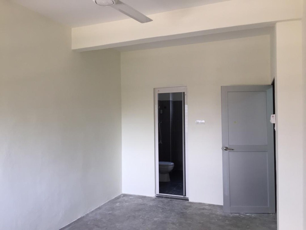 Double Storey house for rent 新山双层排屋出租 - Jalan Dedap, Taman Johor Jaya - Johor - 住宅 (整间出租) - Homates 马来西亚