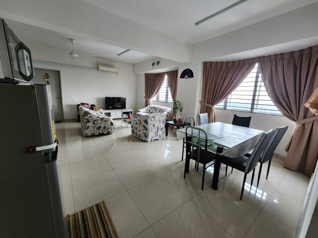 !! Room for rent, Roommate wanted, intake Jan 1, 2023 !! - Selangor - 房間 (合租／分租) - Homates 馬來西亞