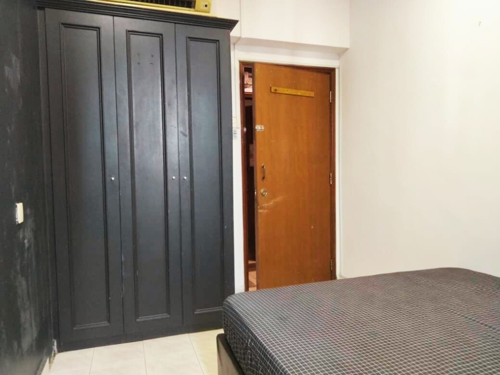 Cozy Muslim Unit Room for Rent 📿 Prime Location: 2 Min Walk to LRT PWTC! 🚄 - Wilayah Persekutuan Kuala Lumpur - Flat - Homates Malaysia