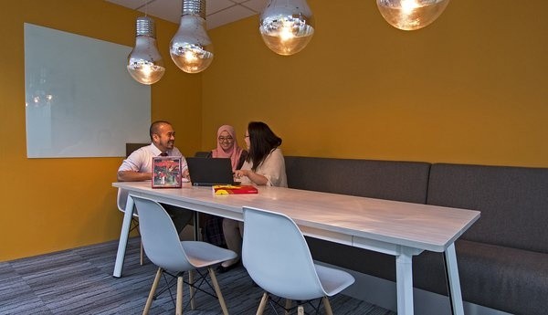 How to Find Sugar Mummy in Malaysia and Live Your Best Life - Johor - Studio - Homates Malaysia