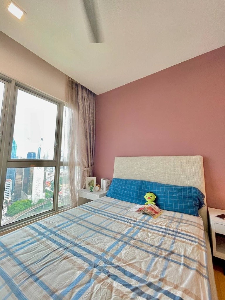 [Actual Room] Rent Room In Regalia KL - Have Infinity Rooftop Pool 🏙️🏊‍♂️✨ Your Perfect Haven for Convenience and Comfort! 🪄 - Wilayah Persekutuan Kuala Lumpur - Bedroom - Homates Malaysia