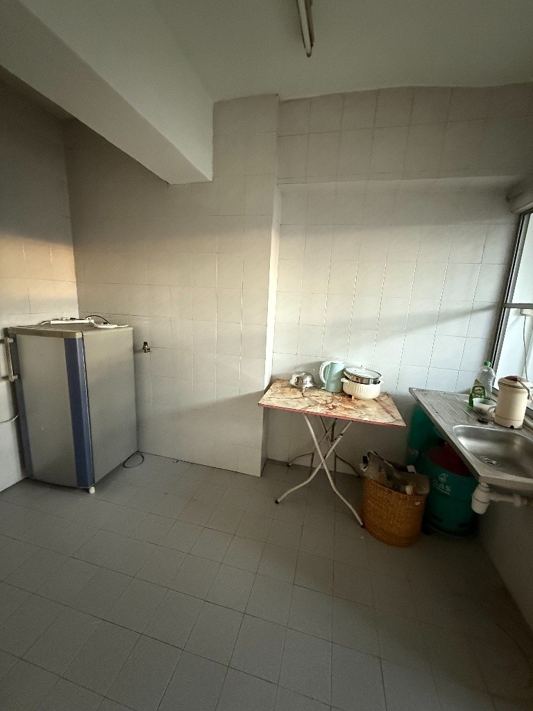 Immediately Move In Danau Idaman Condo, Rent Small Room Contact 0162600309 - Wilayah Persekutuan Kuala Lumpur - Bedroom - Homates Malaysia