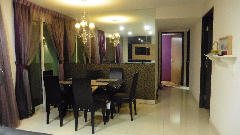 [Master bedroom near Ang Mo Kio MRT (red line) no agent fee, no