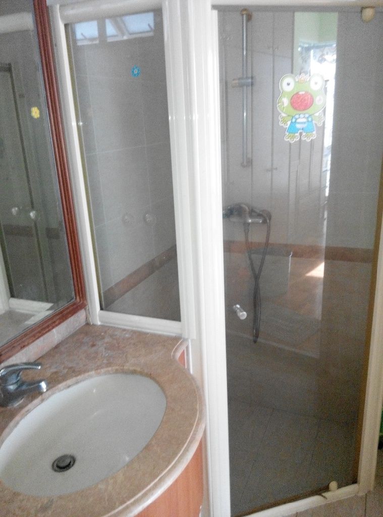 masterbedroom for rent in regent grove condo(Yew tee)NoOwner,NoAgent fee from Aug 2017 onwards $1,100 - Yew Tee Village - Bedroom - Homates Singapore
