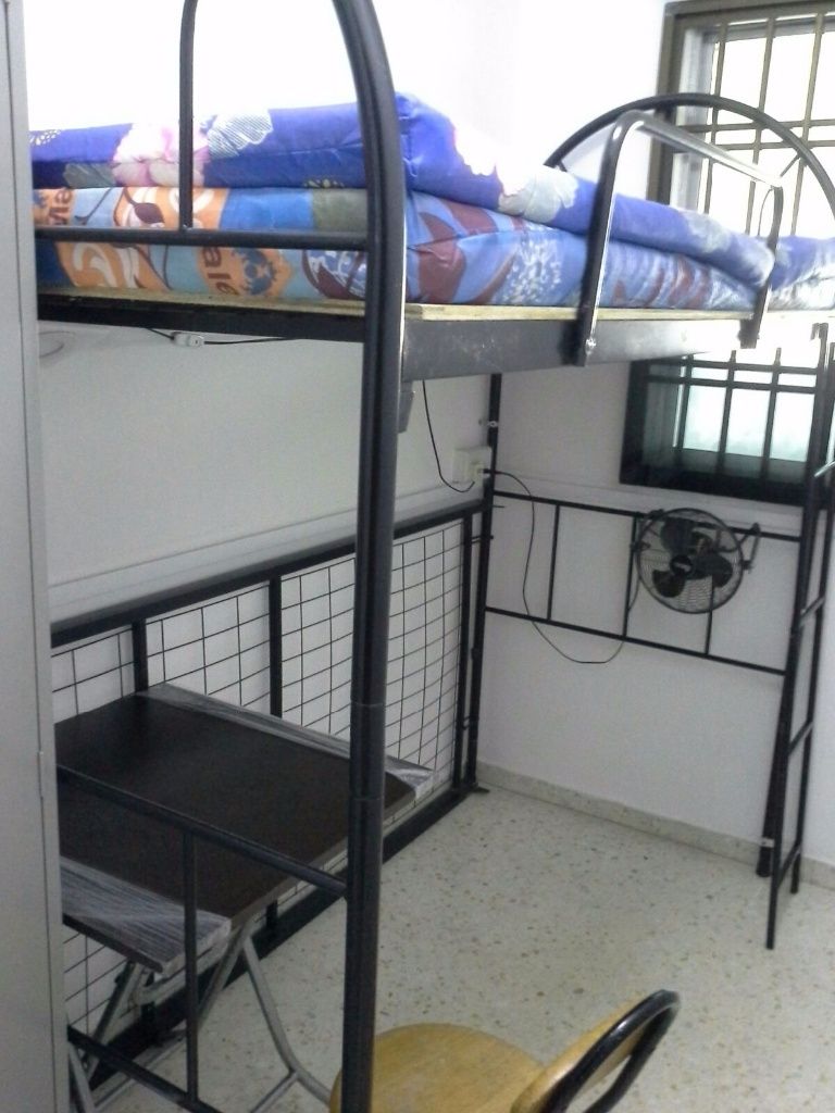 裕廊西大牌459，41街有隔间小房出租剛裝修，单人房，出入方便 - Jurong West 裕廊西 - 分租房间 - Homates 新加坡