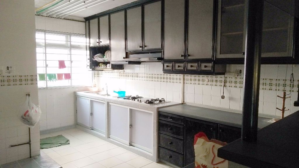 BLK 352 CHOA CHU KANG COMMON ROOM FOR RENT - Choa Chu Kang 蔡厝港 - 分租房间 - Homates 新加坡