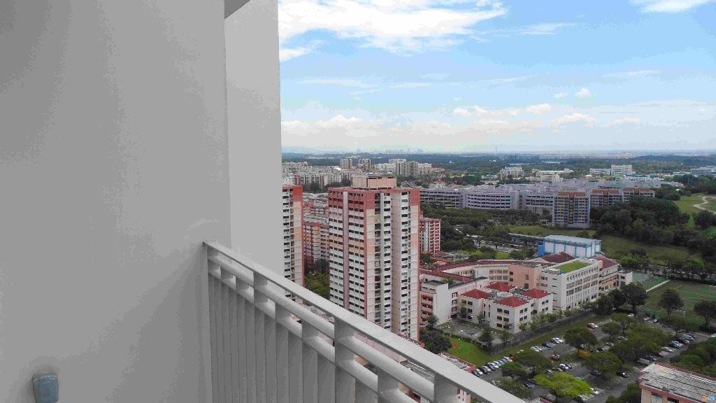 Ang mo kio DBSS高楼超级阳台主人房 - Ang Mo Kio - Flat - Homates Singapore