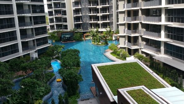 Master room condo with balcony @Hougang - Hougang - Bedroom - Homates Singapore