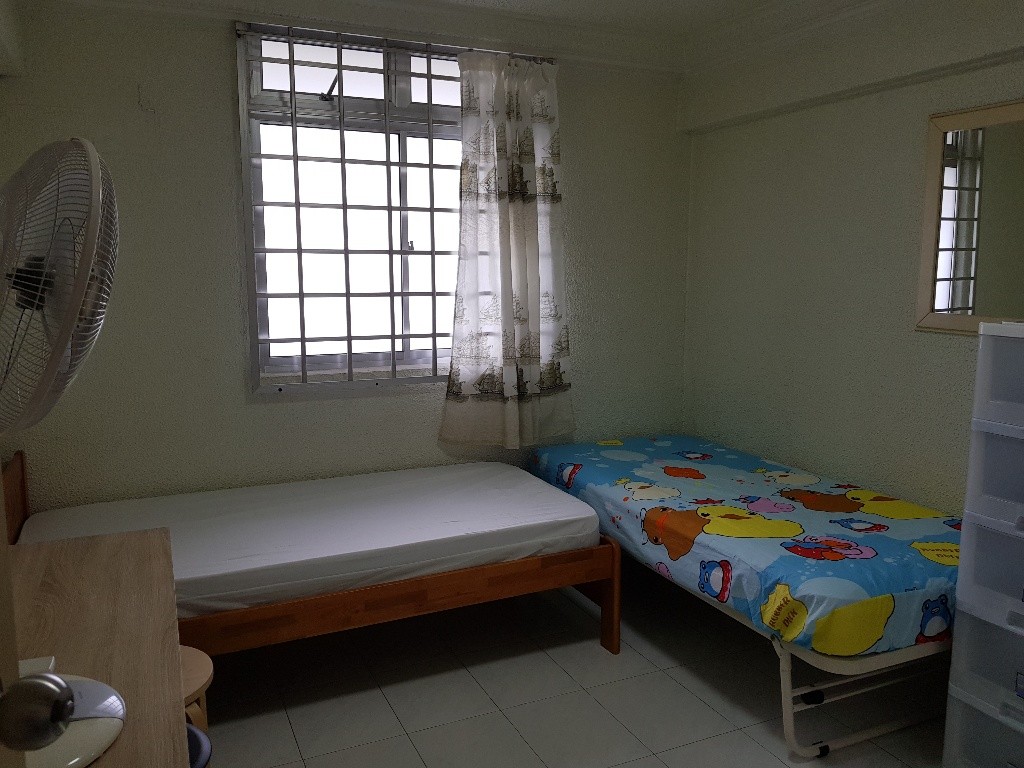靠近布莱德地铁有普通房出租 - Braddell - Bedroom - Homates Singapore