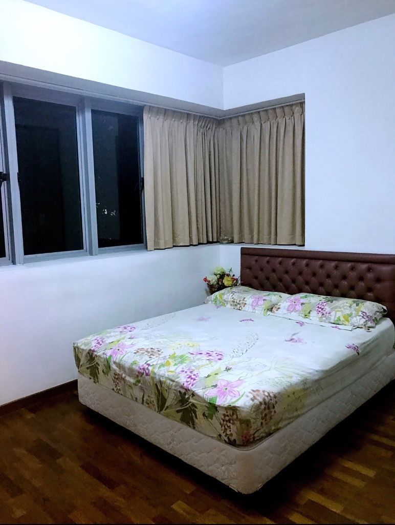 实龙岗地铁站 走路不超过五分钟 公寓主人房招租客  - Serangoon 實龍崗 - 分租房間 - Homates 新加坡