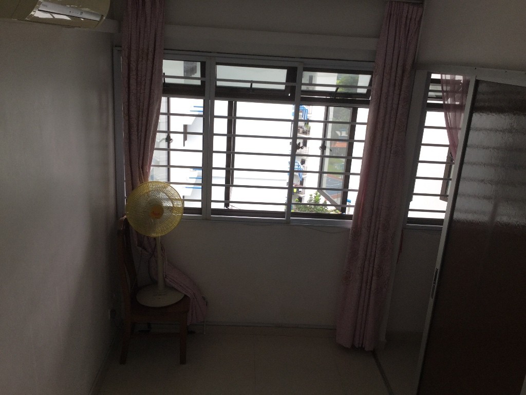 5房式组屋（租2个房间出去给住客） - Jurong West 裕廊西 - 分租房間 - Homates 新加坡