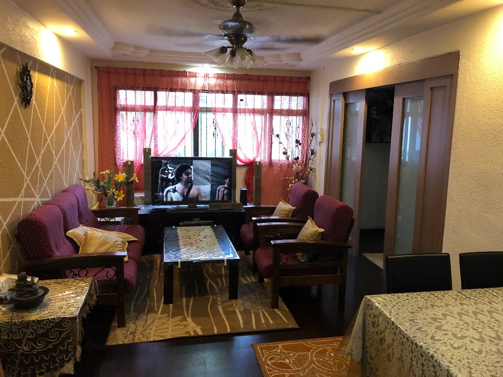 大牌767 油池地铁站附近招女生/男生 - Yew Tee Village 油池村 - 分租床位 - Homates 新加坡