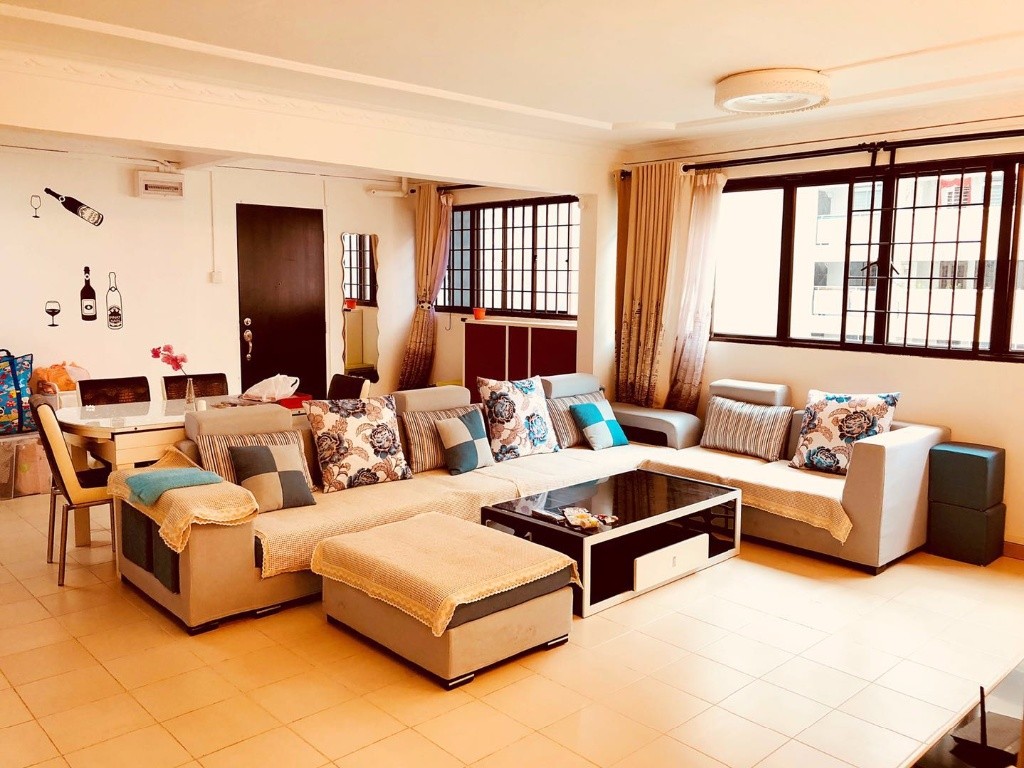 Hougang Central 大牌527超温馨典雅舒适普通房出租 有图有真相 - Hougang 后港 - 分租房间 - Homates 新加坡