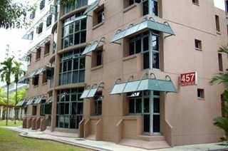 移居国外  出租蔡厝港4道公寓式组屋  宽敞精装修  主人房  普通房 - Choa Chu Kang - Bedroom - Homates Singapore