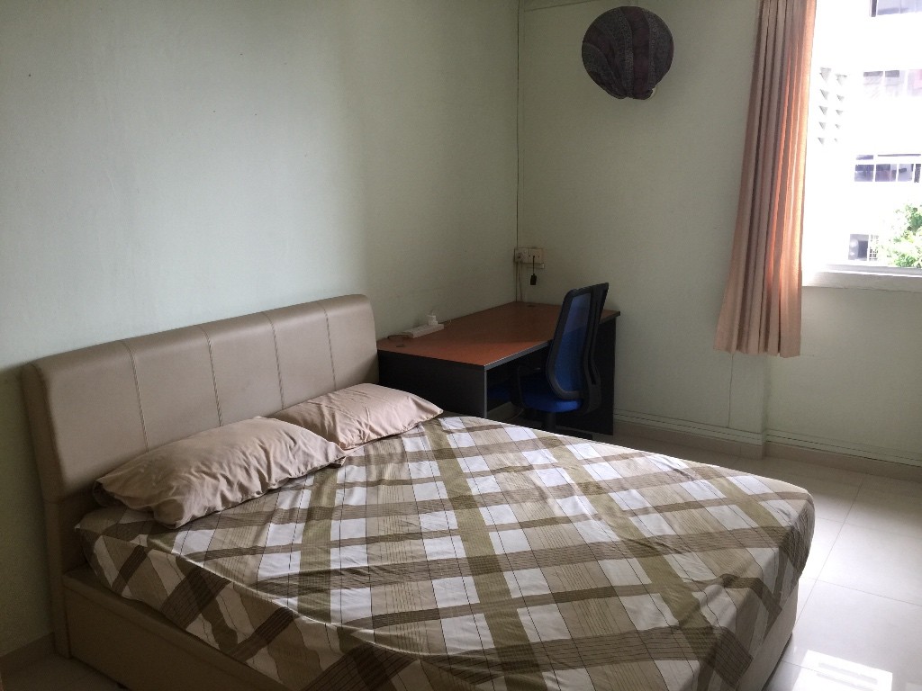 普通房和主人房 - Bishan 碧山 - 分租房间 - Homates 新加坡