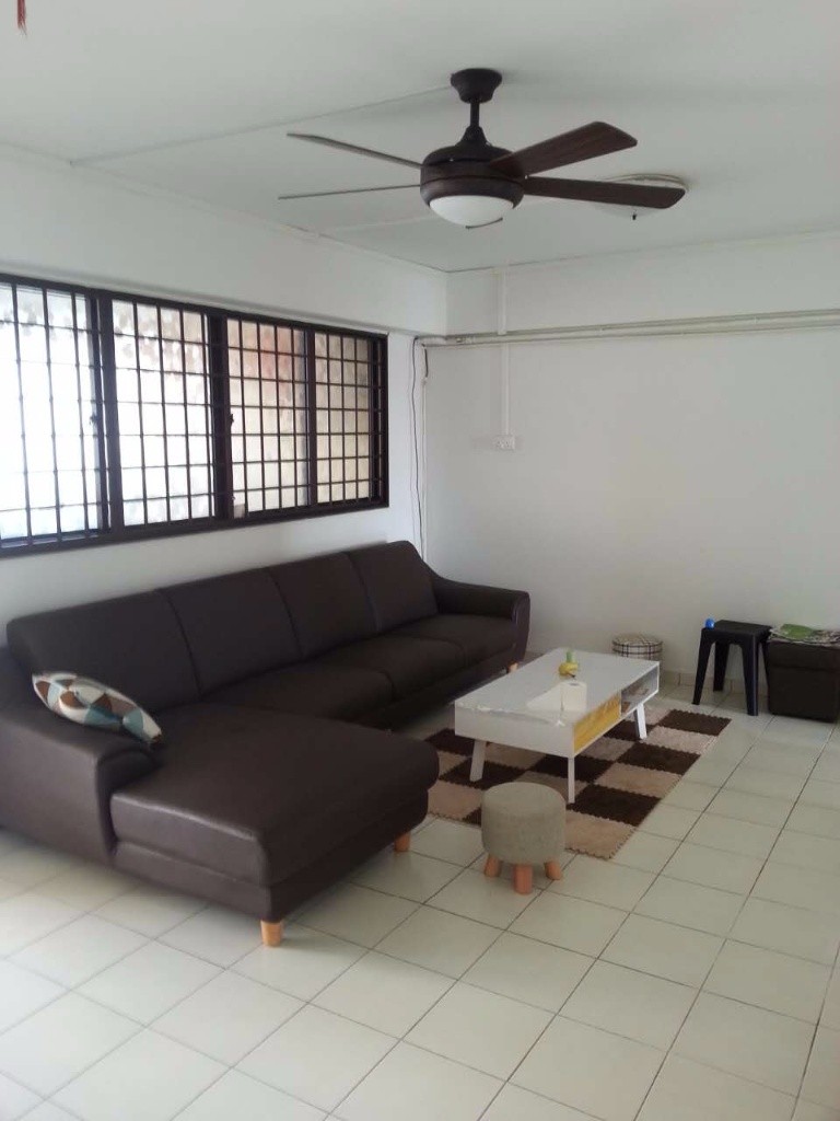 义顺环境优雅普通房出租包水电网无中介费 - Yishun 义顺 - 分租房间 - Homates 新加坡