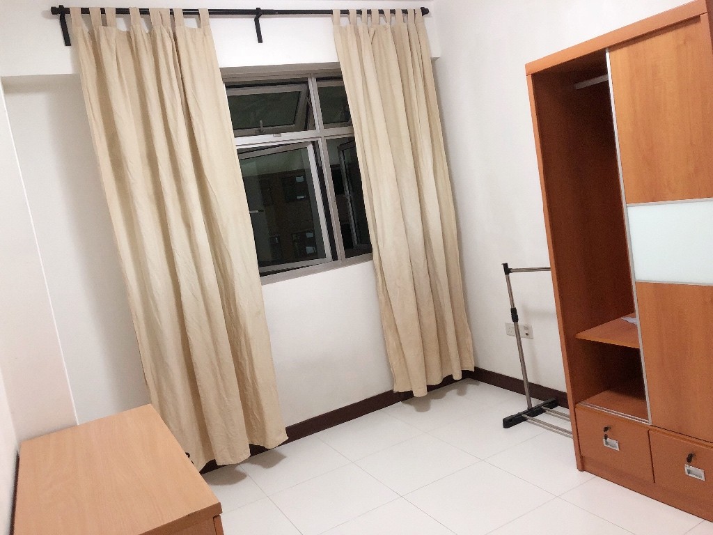 文礼冷气房出租 - Boon Lay 文礼 - 分租房间 - Homates 新加坡