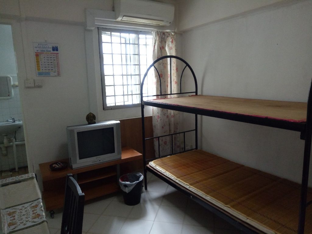 Master room Rent (主人房出租) - Tampines - Bedroom - Homates Singapore