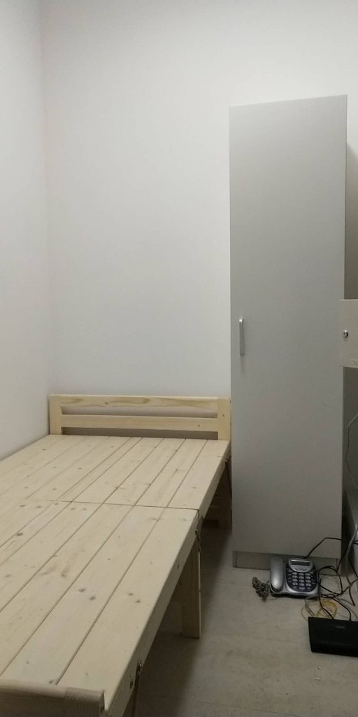 义顺新公寓佣人房出租 Yishun 义顺 分租房间 Homates 新加坡