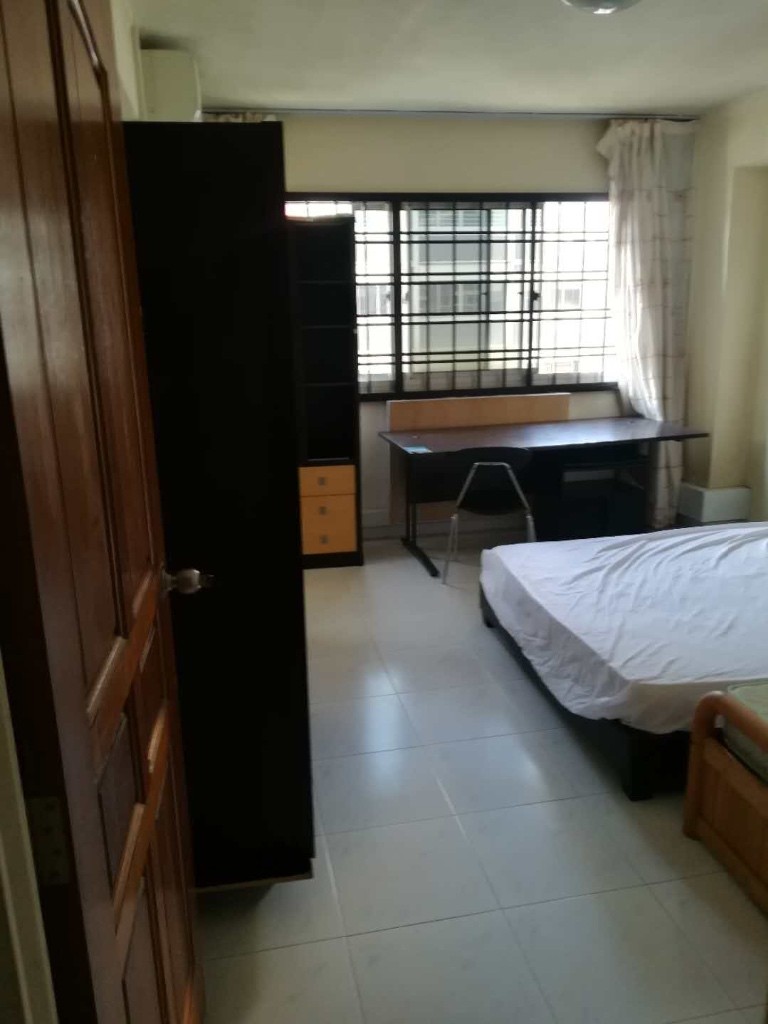 巴西立51街大牌553 主人房和大普通房出租 - Pasir Ris 白沙/巴西立 - 分租房間 - Homates 新加坡