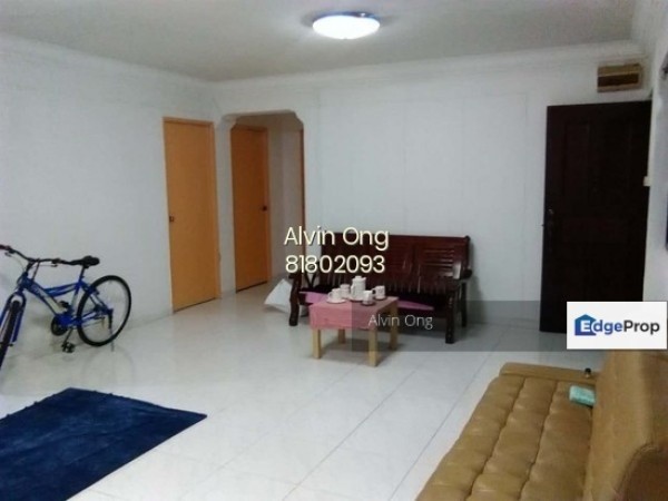 兀兰整间四房式组屋（三睡房）出租，致电81802093 - Woodlands - Flat - Homates Singapore