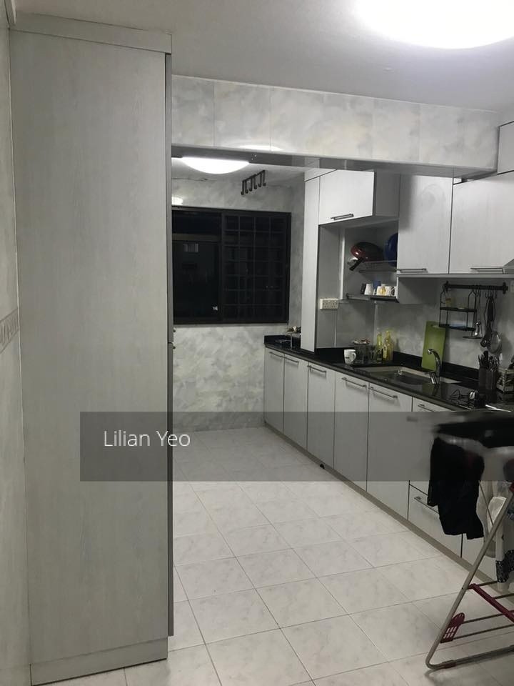 HDB Master Room with Good Sea View - Marine Parade - Bedroom - Homates Singapore