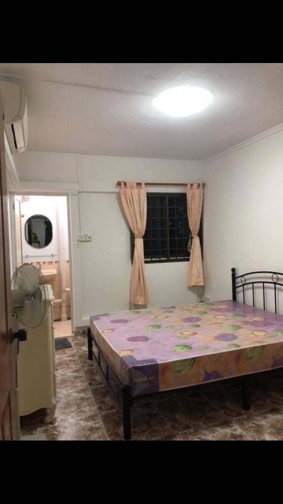 Room Rent for 2 Female filipino - Ang Mo Kio - Bedroom - Homates Singapore