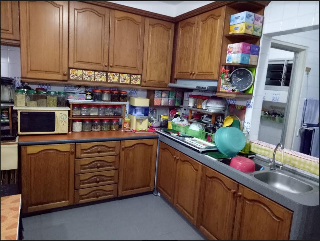 Common room @Block 257 Boon Lay Drive. $585 all-in. NO AGENT FEE. Near Jurong Point &amp; Boon Lay MRT. - Boon Lay - Bedroom - Homates Singapore