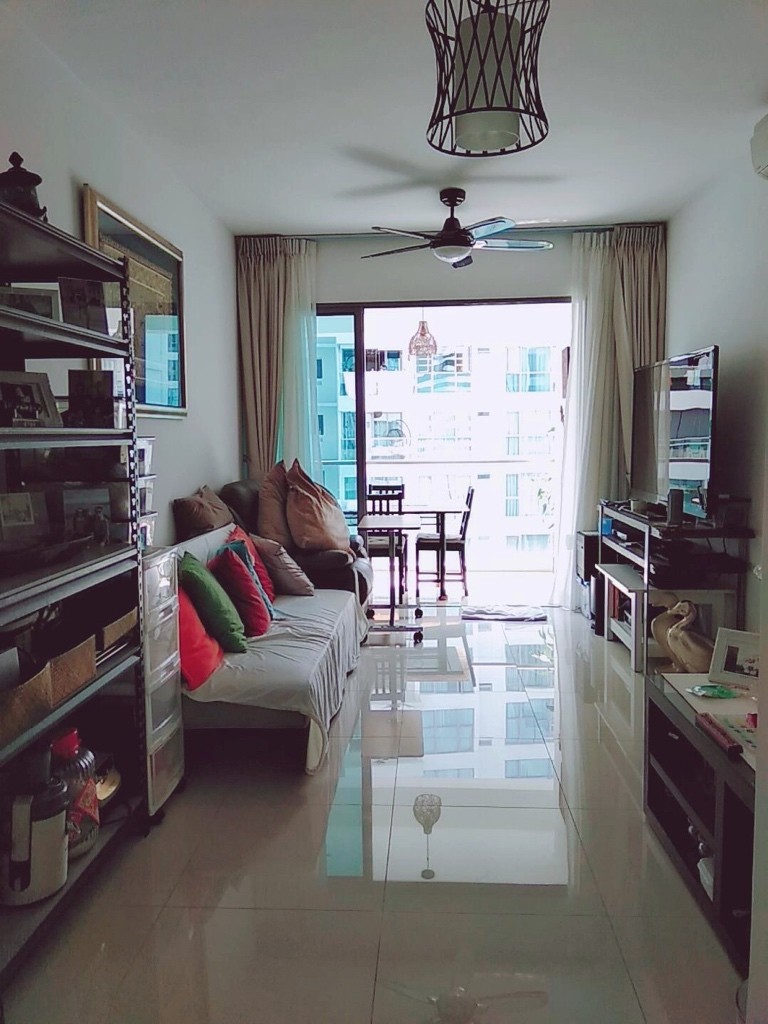 私人公寓主人房（treasure trove ），榜鹅地铁站旁，步行1分钟 pounggol MRT ,紫线最后一站，一分钟步行到家 - Punggol 榜鹅 - 分租房间 - Homates 新加坡