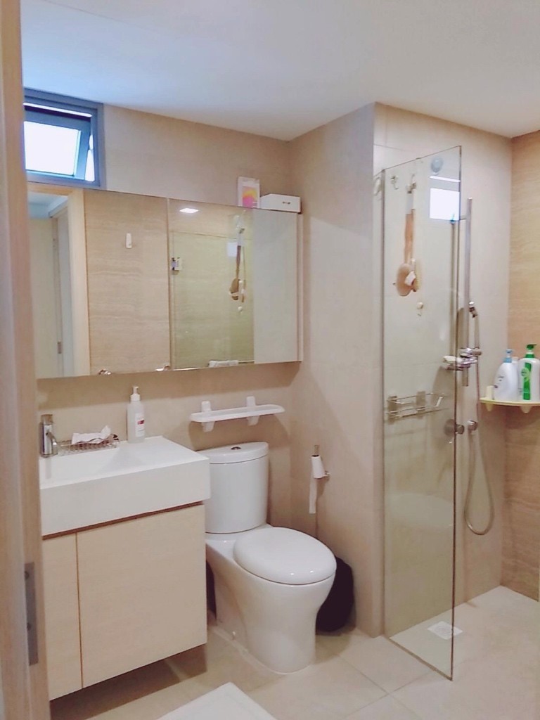 私人公寓主人房（treasure trove ），榜鹅地铁站旁，步行1分钟 pounggol MRT ,紫线最后一站，一分钟步行到家 - Punggol 榜鹅 - 分租房间 - Homates 新加坡