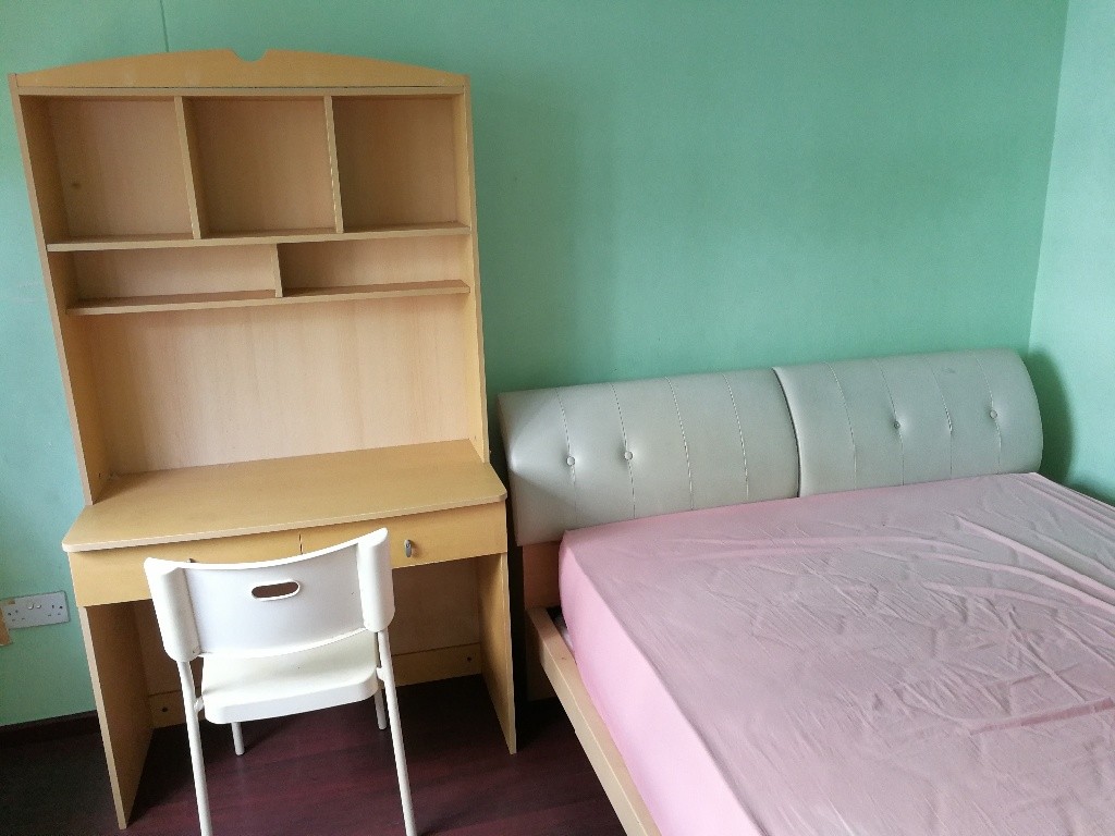 靠近NTU, 裕廊西3道,BLK 274A 普通房出租 （$600/月全包） - Jurong West 裕廊西 - 獨立套房 - Homates 新加坡